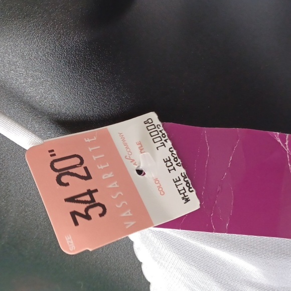 Vintage Vassarette Liner White Ice 20" Nylon Made in USA Slip 34 NWT Bridal - Picture 3 of 6